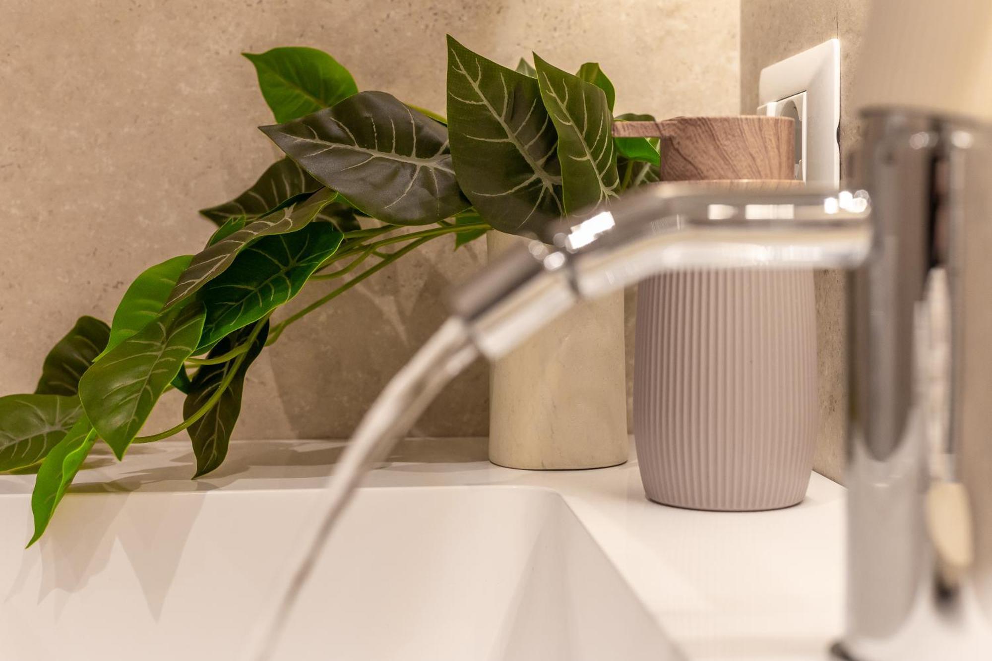 Iflat Modern & Comfortable In Trastevere Appartamento
